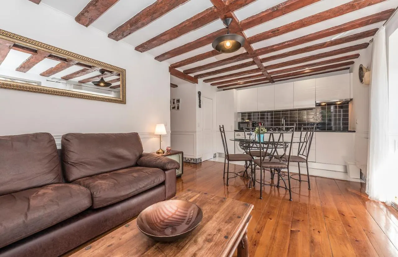River Apartment Center Downton Lizbona 0*,  Portugalia